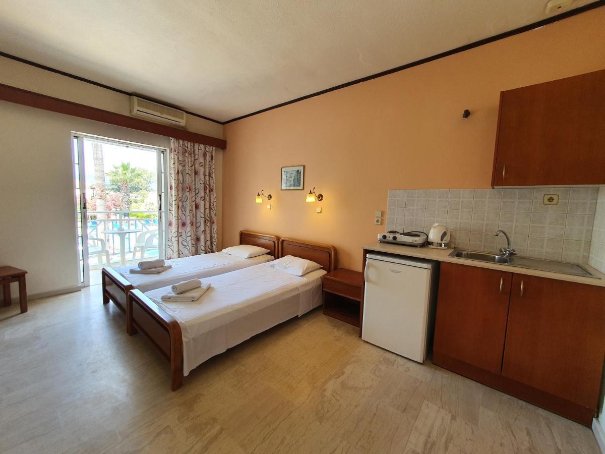 Vivian Hotel Laganas Zewnętrze zdjęcie